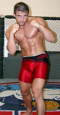 randy9bis:  mysouthernskies:  Phil Baroni  Gorgeous smooth muscular stud, looking so sexy in his rolled-down wrestlers !  :-) 
