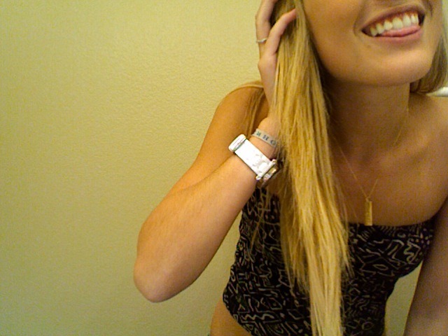hipnoticbarbie:  I hate how EVERYONE is leaving hipster and becoming personal. I’m