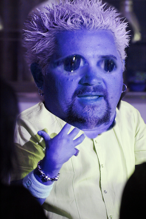 kyasuka:  kristmas:  Guy Fieri as Ao Oni… The best worst thing I’ve ever done.  this is alot more scary than the actual game 