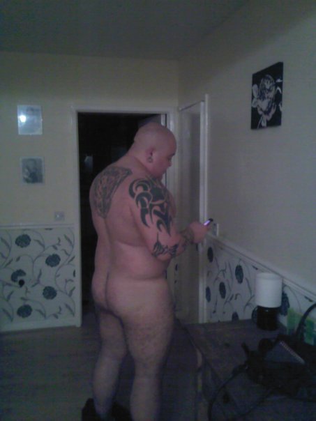 housebearsofatlanta:  billybear:  Chunky tattooed fuck boy. Got my number for that booty call you’re dialing?  This guy is actually a professional lifter his body took years of hard training to Look like this! This is not fat it’s muscle and fat together