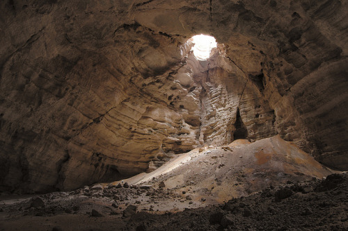 photo by Oman Tourism on Flickr.Majlis al Jinn is the ninth largest cave chamber in the world, as me