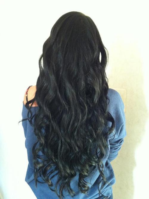 Long curly hairstyles for black women