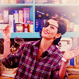 ckents:  The One With the Friends Thanksgiving Episodes 1x09 - The One Where Underdog