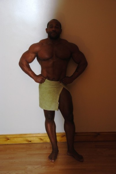 slimchocolate316:  My Superman! Yum!