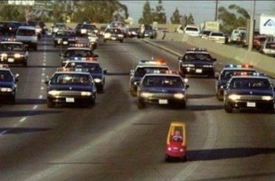 awesomealien:  cops aint gonna catch a real nigga 