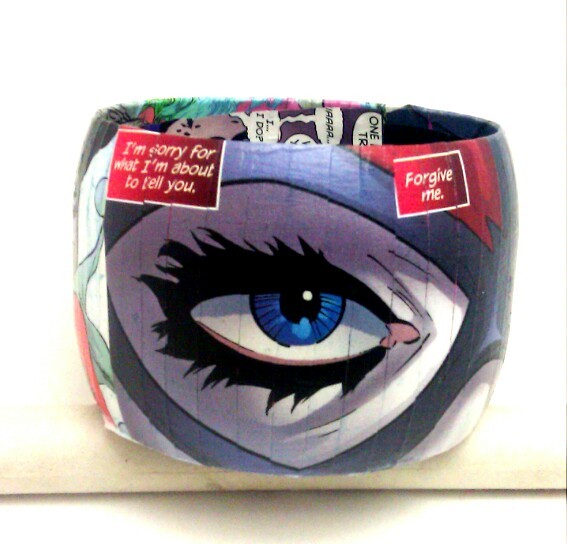 yushisworld:  Harley and Joker bracelet now up for sale in my shop. It’s a bracelet
