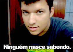 Pra minha mãe que reclama quando eu arrumo mal minhas coisas
