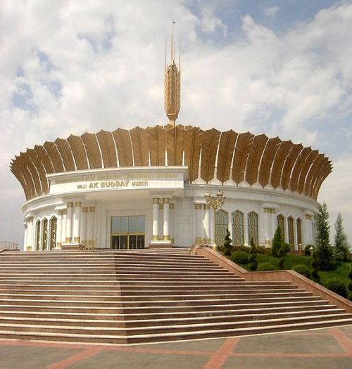 chailatteplease: Ak Bugday Museum, Aşgabat Turkmenistan.