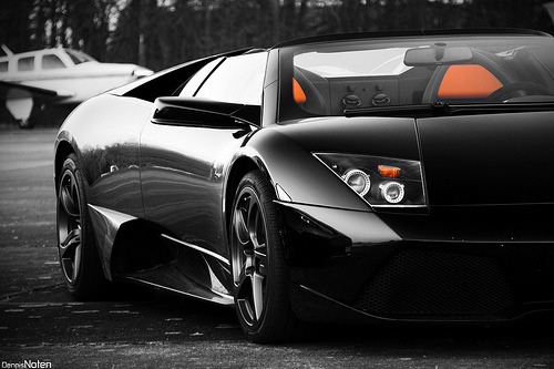 automotivated:  LP640 R. (by Denniske)
