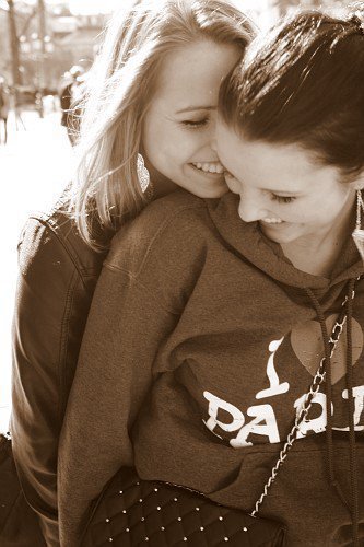 iheartprettylesbians:  Hugs from behind give me that warm fuzzy feeling 