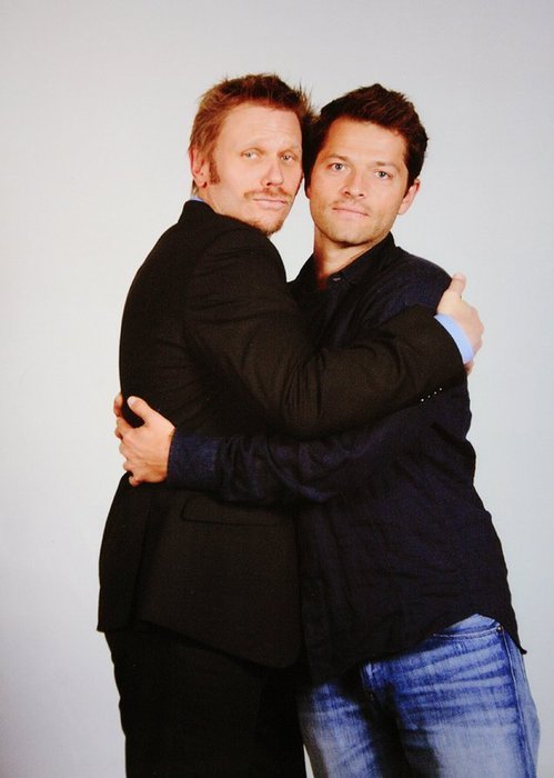 team-winchester:  runningwithmisha:  i love the supernatural cast because they’re