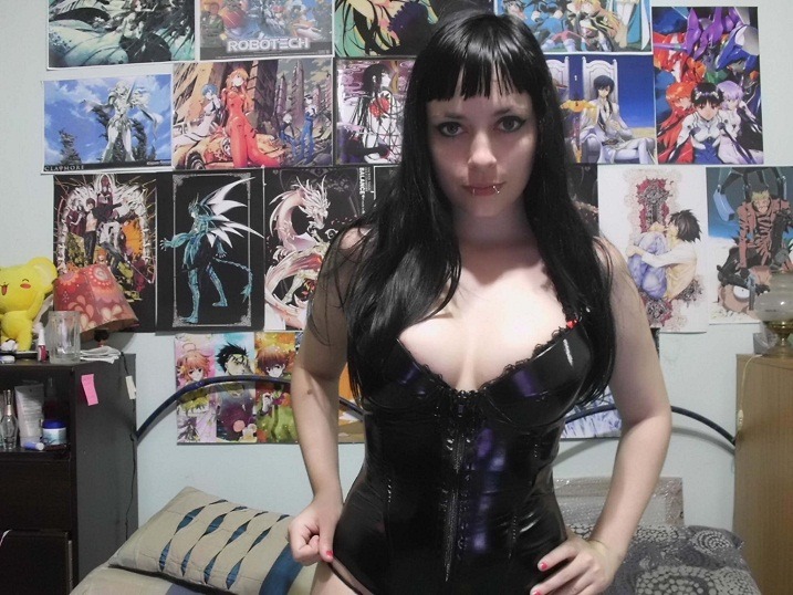 mariloveohc:  be qa good boy and behave or i will spank you ;D #sexy see u after
