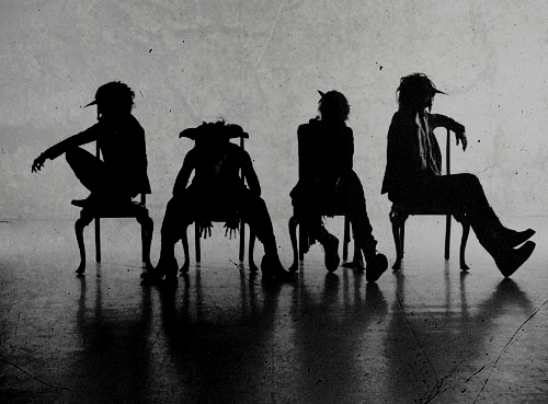 itanji-deactivated20120526:  ❝As long as there are fans who love our music, we’ll