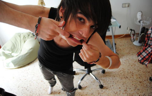 sexandstretchers:  sexandstretchers.tumblr.com 