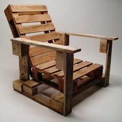 theblackworkshop:  Pallet Armchair by Stirling