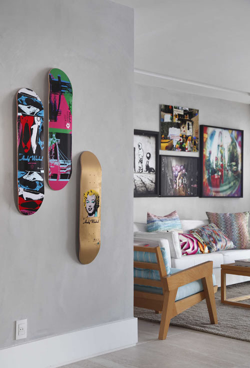 homedesigning:  Apartment in Rio by Gisele Taranto Arquitetura Love the wall art