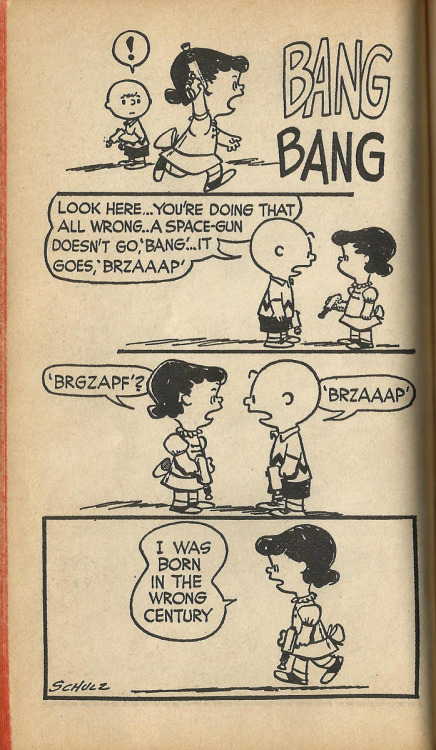 opsena:Today’s special scan from what survived of my mom’s very early Peanuts collection.Happy birth