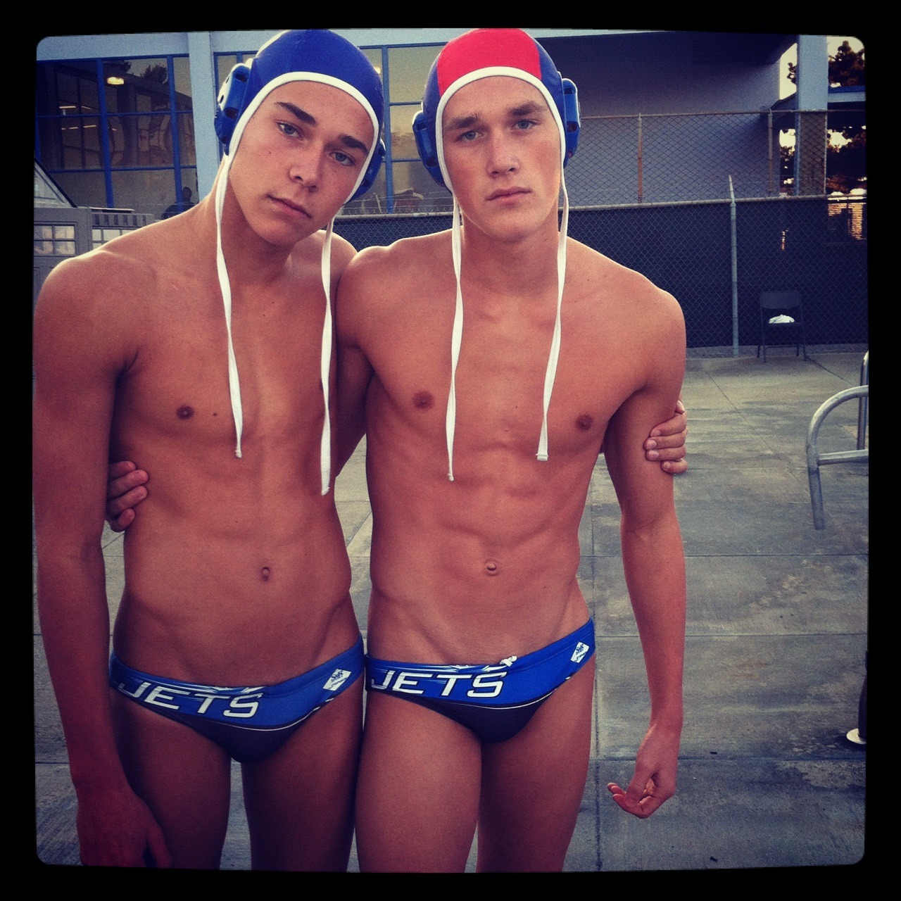 allofthelycra:  speedoaddict:  ewoodsy   Follow me for more hot guys in lycra, spandex,