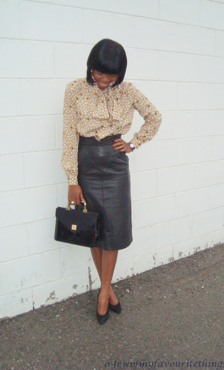 a-fewofmyfavouritethings:This what a I wore to church today. The whole outfit was thrifted at one of