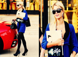  Paris Hilton has good taste. 