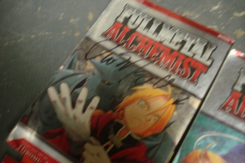 rosalie-whorihara:  FullMetal Alchemist Giveaway!~ Ok, for certain reasons, I have to get rid of most of my manga. I decided I don’t want some random person getting my beloved FMA volumes. So, I trust most of my fellow tumblr peeps so well, I’m doing