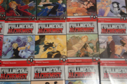 rosalie-whorihara:  FullMetal Alchemist Giveaway!~ Ok, for certain reasons, I have to get rid of most of my manga. I decided I don’t want some random person getting my beloved FMA volumes. So, I trust most of my fellow tumblr peeps so well, I’m doing