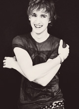 katnips-deactivated20130502:  favourite people → tom felton. 