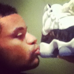 Air Jordan 11 Concord release date is x-mas&hellip;.do you got &lsquo;em? I DO!!!!!