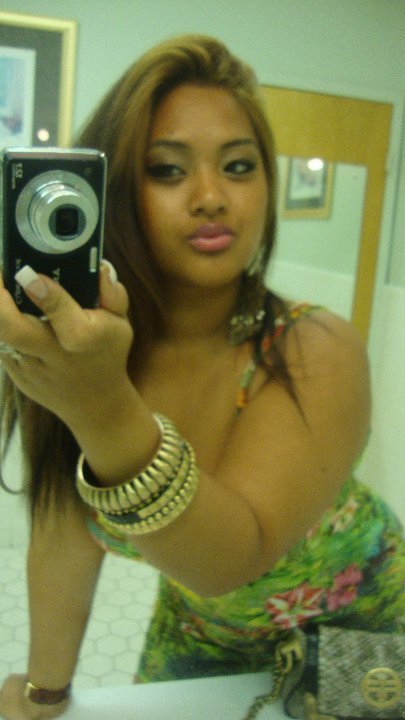 Very Cute, VERY Thick.[follow for LOADS more from her, including BIKINI] - Certified #KillerKurves