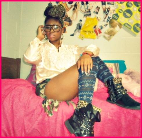 thrifted4life:  www.theglitter-vein.tumblr.com 