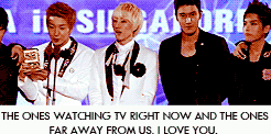 kyungso:  “…Including the members who aren’t with﻿ us, the ones watching TV right now and the ones far away from us, I love you” Kibum, Hangeng, Kangin and Heechul, are you hearing guys? They’re calling for you. ♥  