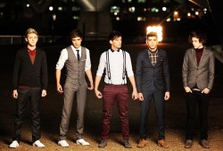  harry-louis-niall-liam-zayn: One Direction- One Thing   OMG ASSJANJKLJHSFSDD