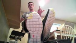 jockjizz: slavetolust:  Fuck you roomie. I already told you when I’m home you’re to be nothing by my personal floormat and footstool, got it?  Plus, I’m, taking your new sneaks…they look better on the feet of a real man! 