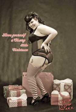 cherrylisa:  Have yourself a Cherry little Christmas ;) Cherry Lisa &copy; Wrapped Photography 