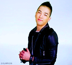 superflyingmonkeyattack:  So cute Bae! 