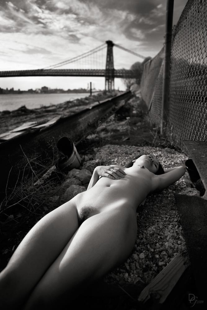 felizpaloma:  Abandoned —- Van , East River, NYC, 2006 —- have been working