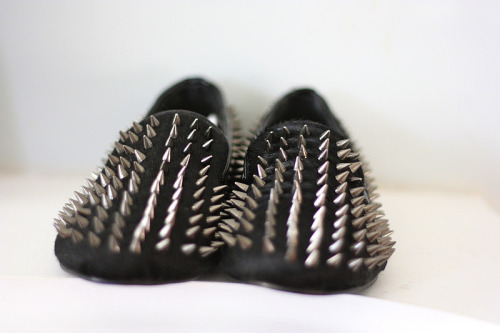dewy-eyes:  my life will be complete if i have these