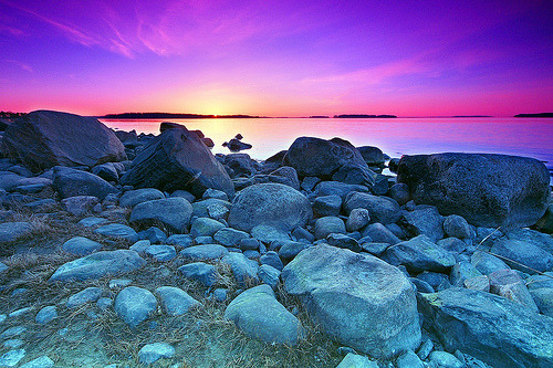 llbwwb:  Sunrise,Finland 110429 (by PeteHuu)