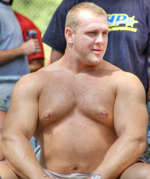 superbears:  BEAUTIFUL HUSKY BEEF SUPER CUTEPierced nipples…I’ll take two!  I know it’s not a nude shot, but Travis Ortmayer is my number one bear fantasy — gotta share this shot  