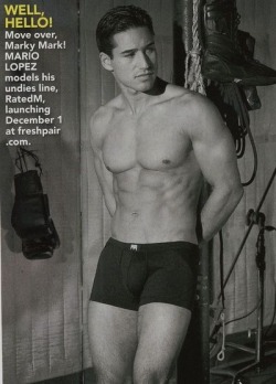 berks226:  Mario Lopez   nice briefs ;) 