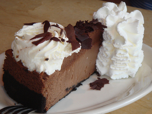 diet-killers:Chocolate mousse cheesecake (by zaksophone and all that jazz)