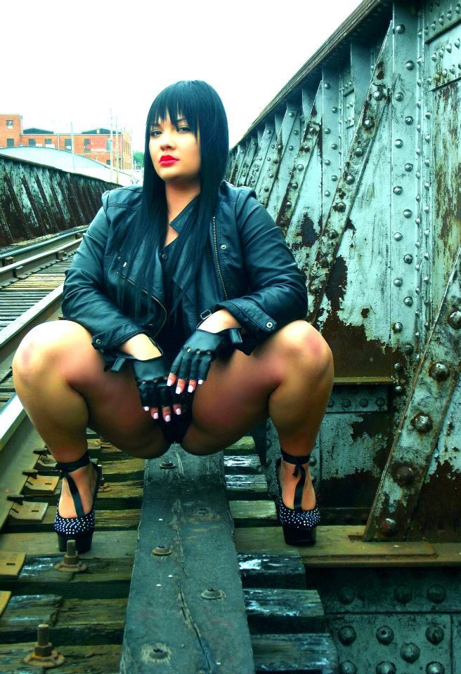 deenadabeast:  personal stylist. philanthropist. FASHIONicon