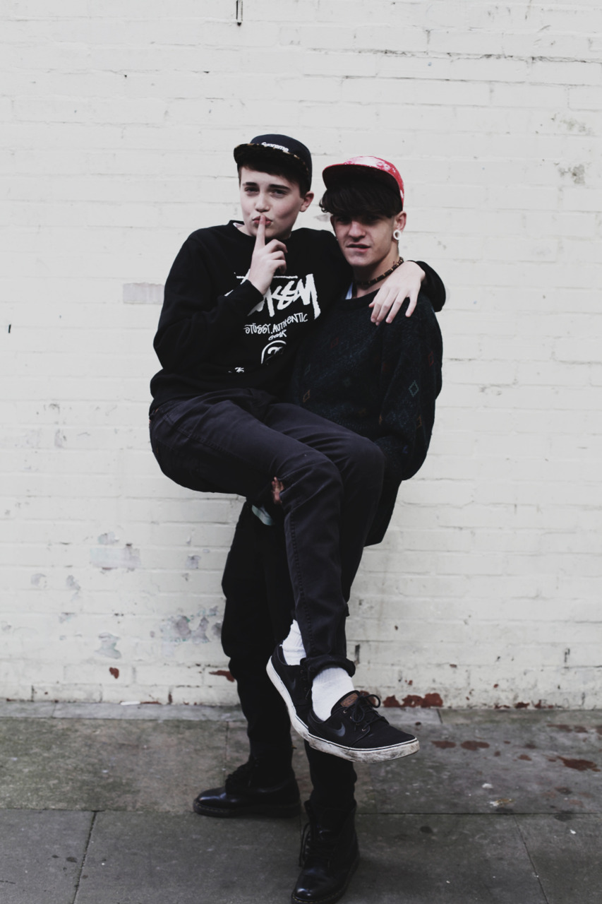 dancingwithunicorns:  smok4ble:  $$  ☁