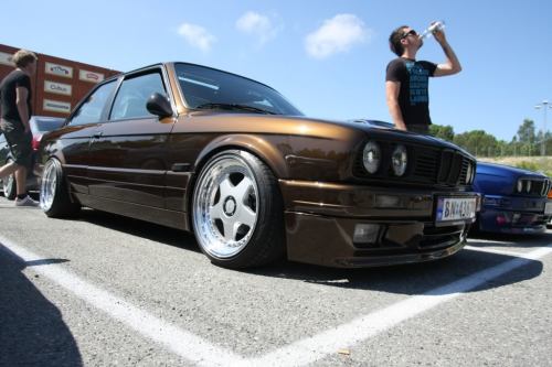 getamongst-it:  awesome color. agreed.
