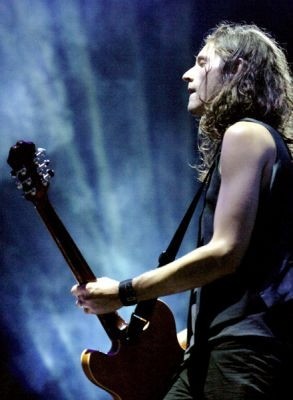valensi-fied:  sweet juicy juice ahskslahahjs  omggggg ^^ sweet juicy juice, best