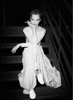 mephobias:  Sasha Pivovarova by Terry Richardson