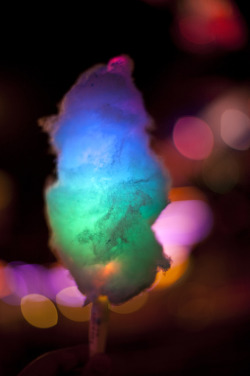 Ffffood:  Glow In The Dark Cotton Candy Instead Of Stick , They’re Using Light