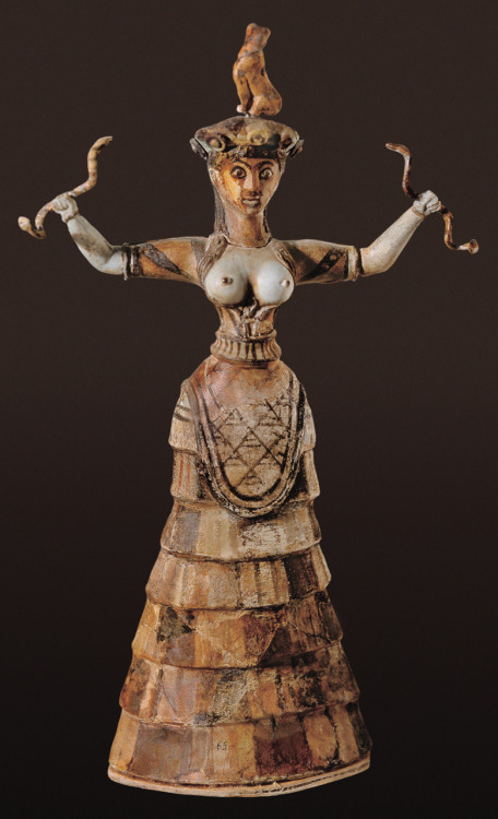 fuckyeaarthistory:Snake Goddess from Knossosc. 1600 – 1550 BCE (New Palace Period)Crete/Minoan