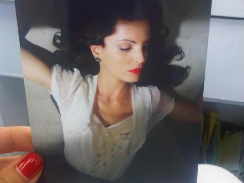 tate-horrorstory:  myamericanhorrorstory:  Now that my Ep on American Horror Story FX has aired, I can post some of the pics I’ve been wanting to share with you all! —source —Mena Suvari also has tumblr so check it out if you want!   