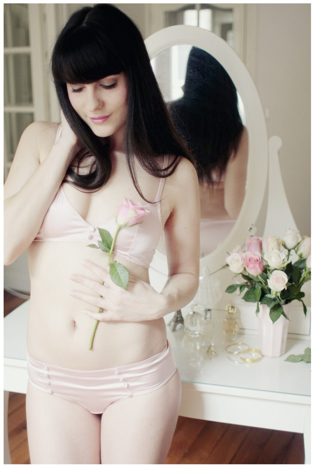 sexncomics:  erotichotgirls:  lingeriefairy123:  The Cherry Blossom Girl Pour Etam